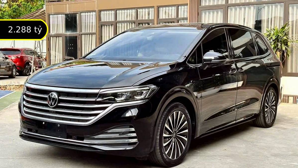 Giá xe Volkswagen Viloran luxury 2026